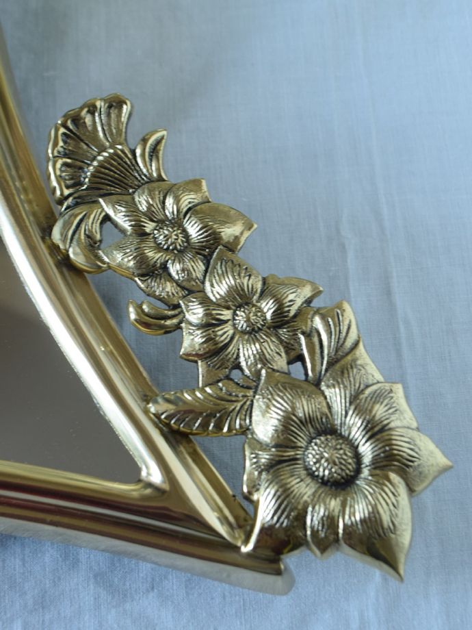 アンティーク調のおしゃれな雑貨、真鍮製のミラートレイ(n12-428