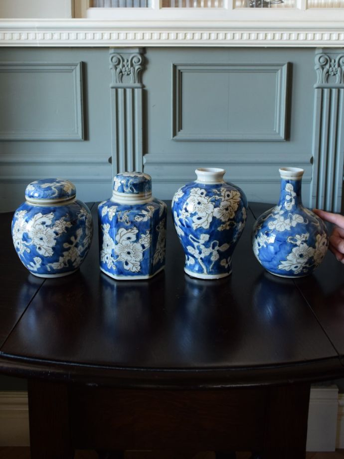 アンティーク調のおしゃれな陶磁器、シノワズリスタイルの小物入れ