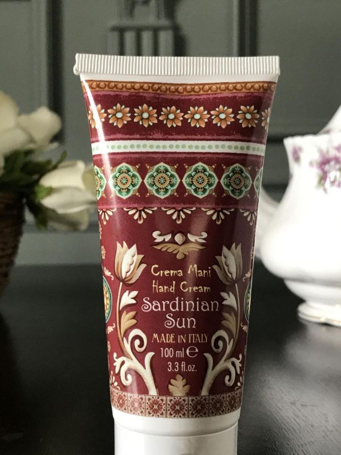 La Maioliche（ラ・マヨルカ）のハンドクリーム、サルディーニャサン