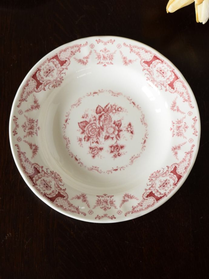 フランスのおしゃれな食器、コントワール・ドゥ・ファミーユのスープ