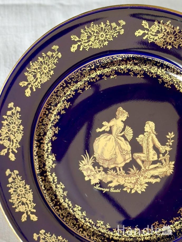 濃紺に金彩が美しいフランスリモージュのアンティークプレート(h-797-z