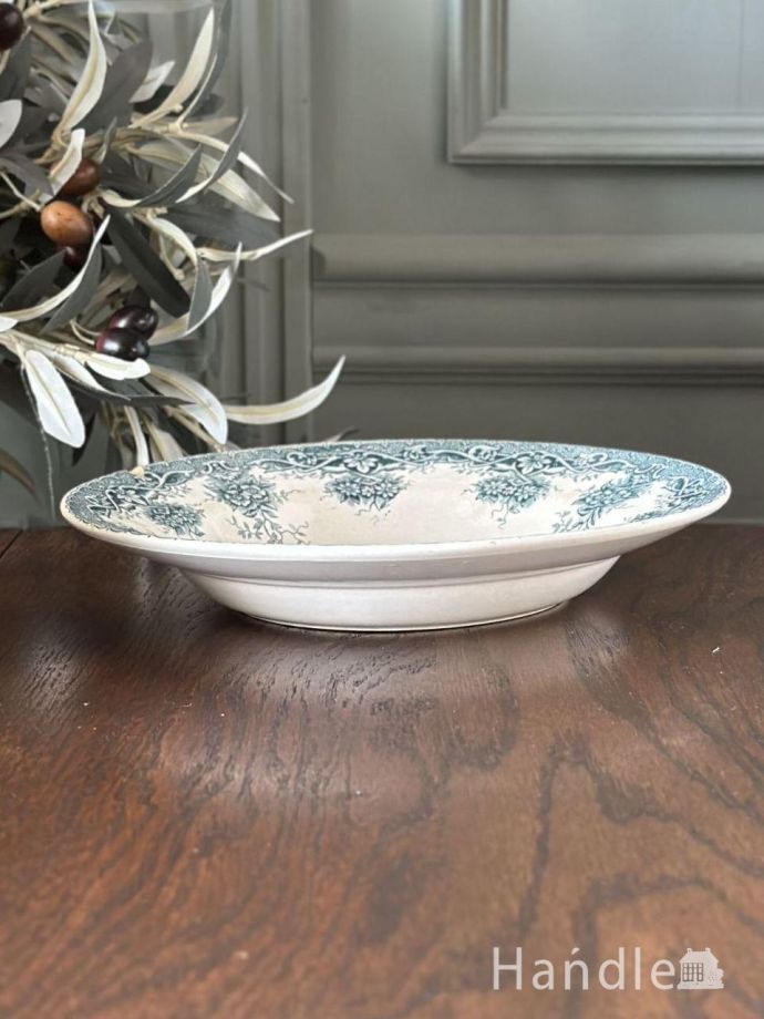 フランスから届いたアンティーク陶磁器のボウル、繊細な絵がとても