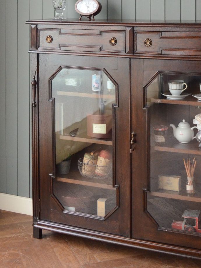 英国アンティークのガラス扉付き本棚、オーク材のおしゃれなブック