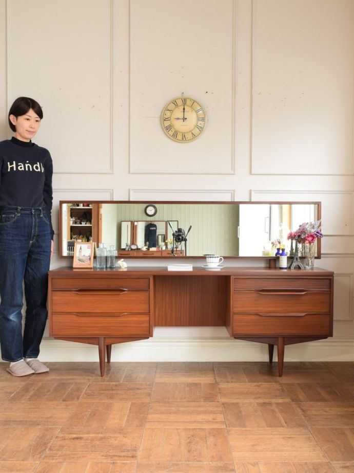 北欧スタイルのおしゃれなヴィンテージ家具、white & newton社の