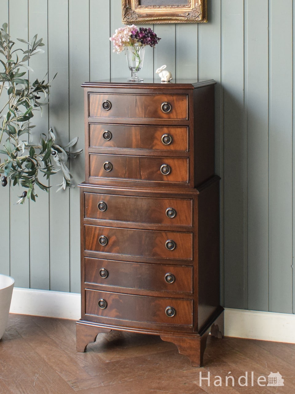 英国のアンティーク家具、ウォールナット材の上品な5段チェスト(j