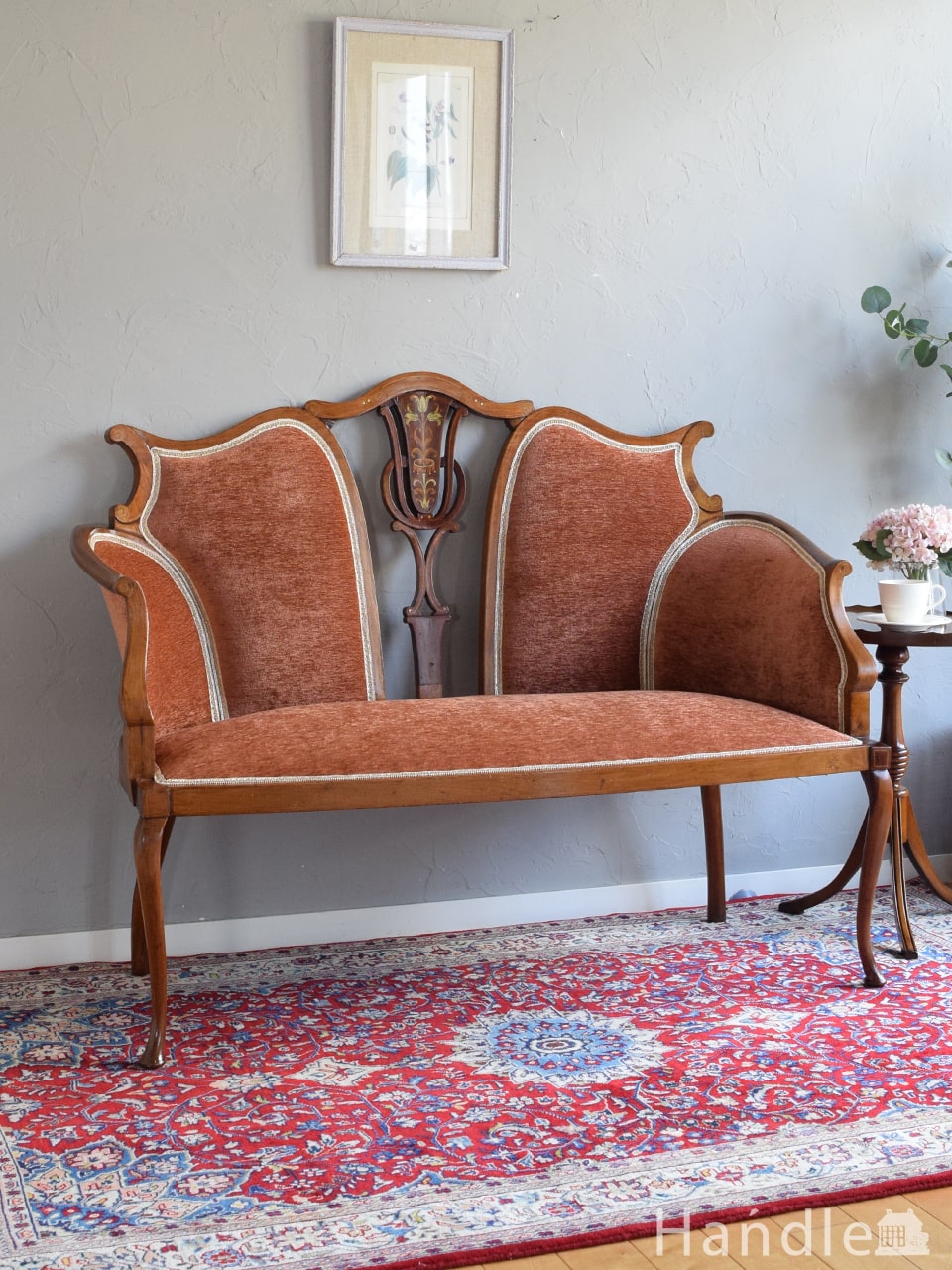 英国アンティークの美しいセティ、 象嵌細工が美しいマホガニーの