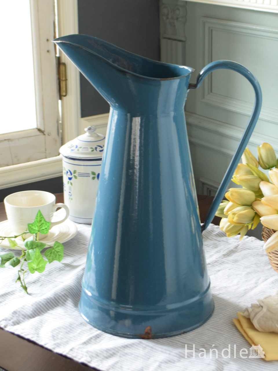 フランスのお洒落なホウロウ雑貨、アンティークのホーロージャグ(k