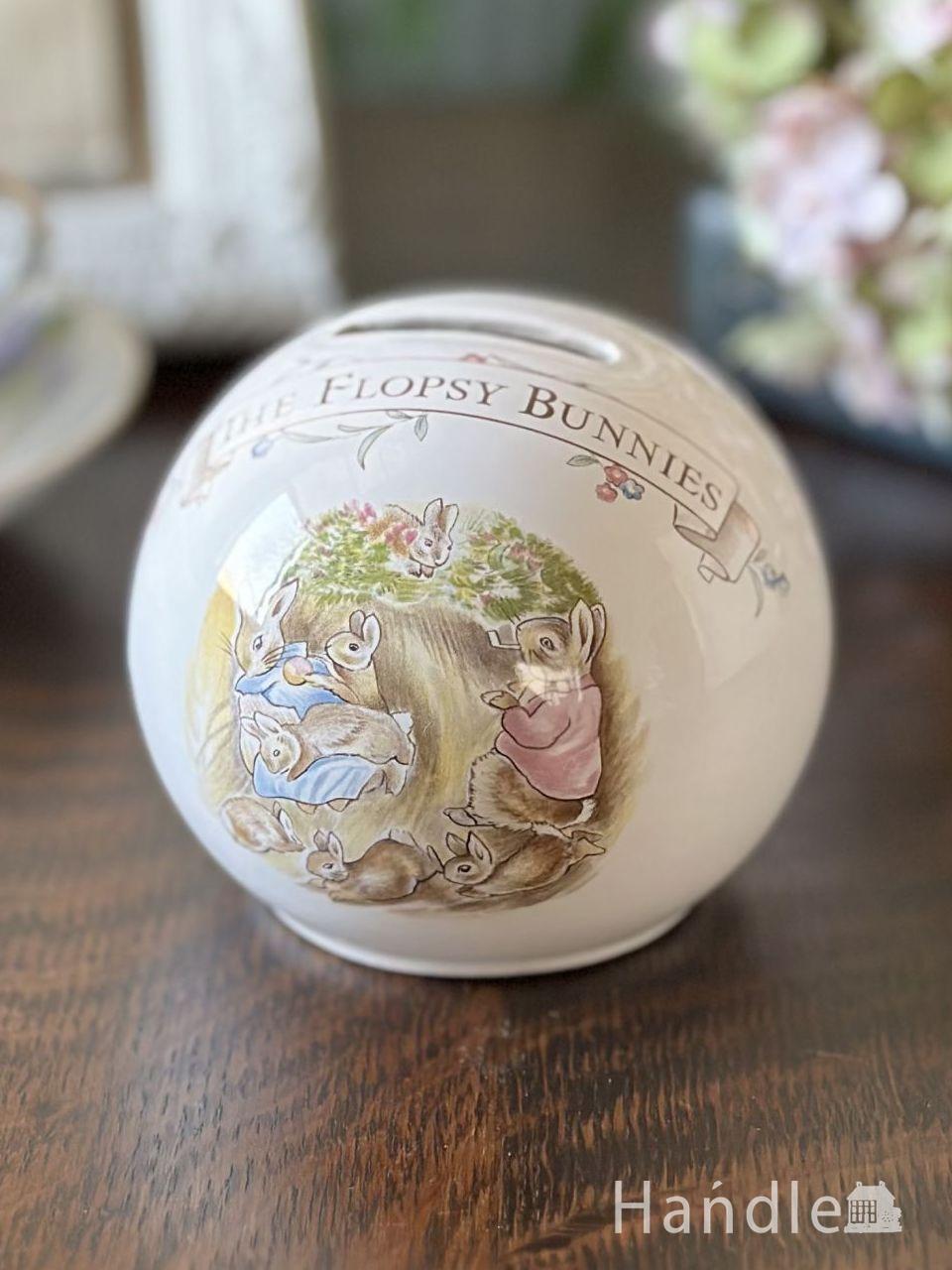 グリーン色のおしゃれなアンティーク本、イギリスから届いた