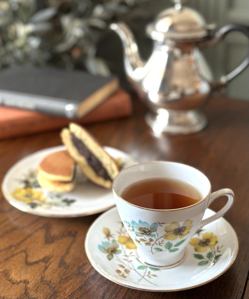 アフタヌーンティーの食器「トリオ」とは？魅力と基礎知識【公式