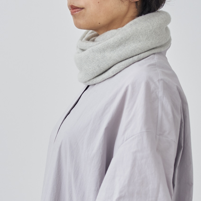 WOOL STUDIO カシミヤ100％のスヌード ライトグレー: TORIYOSE