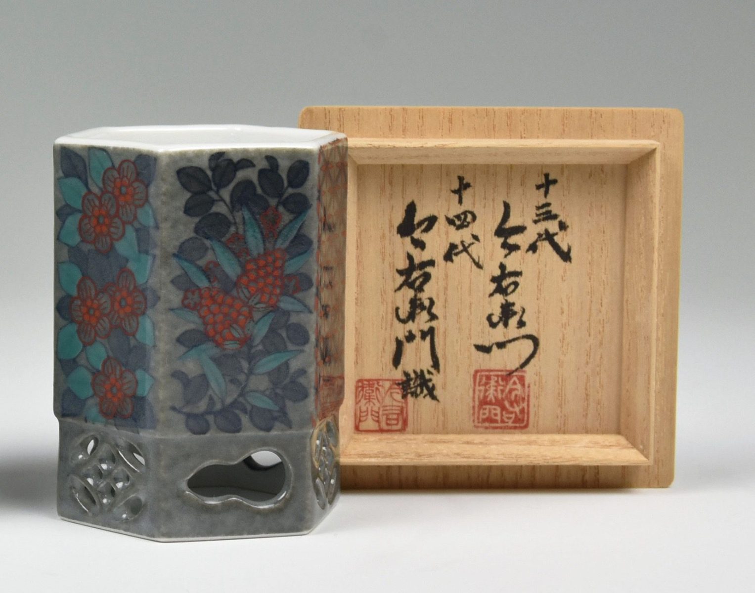 014cfe2668299a72d0f3addb9bbd26