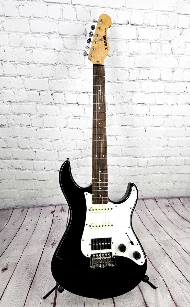 Yamaha Stratocaster EG-112, HSS - Hank's Guitar Shop