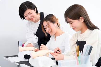 ネイリスト検定（2・3級）コース|通信教育講座で資格なら「ヒューマン