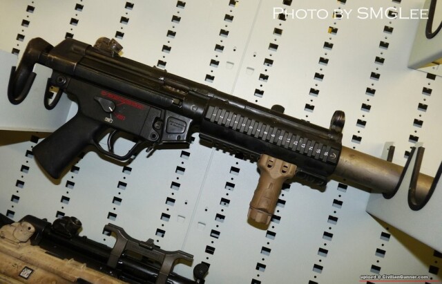 WIITECH マルイ 次世代 MP5SD6用 B&T 3xNAR タイプ 20mmレールハンドガード