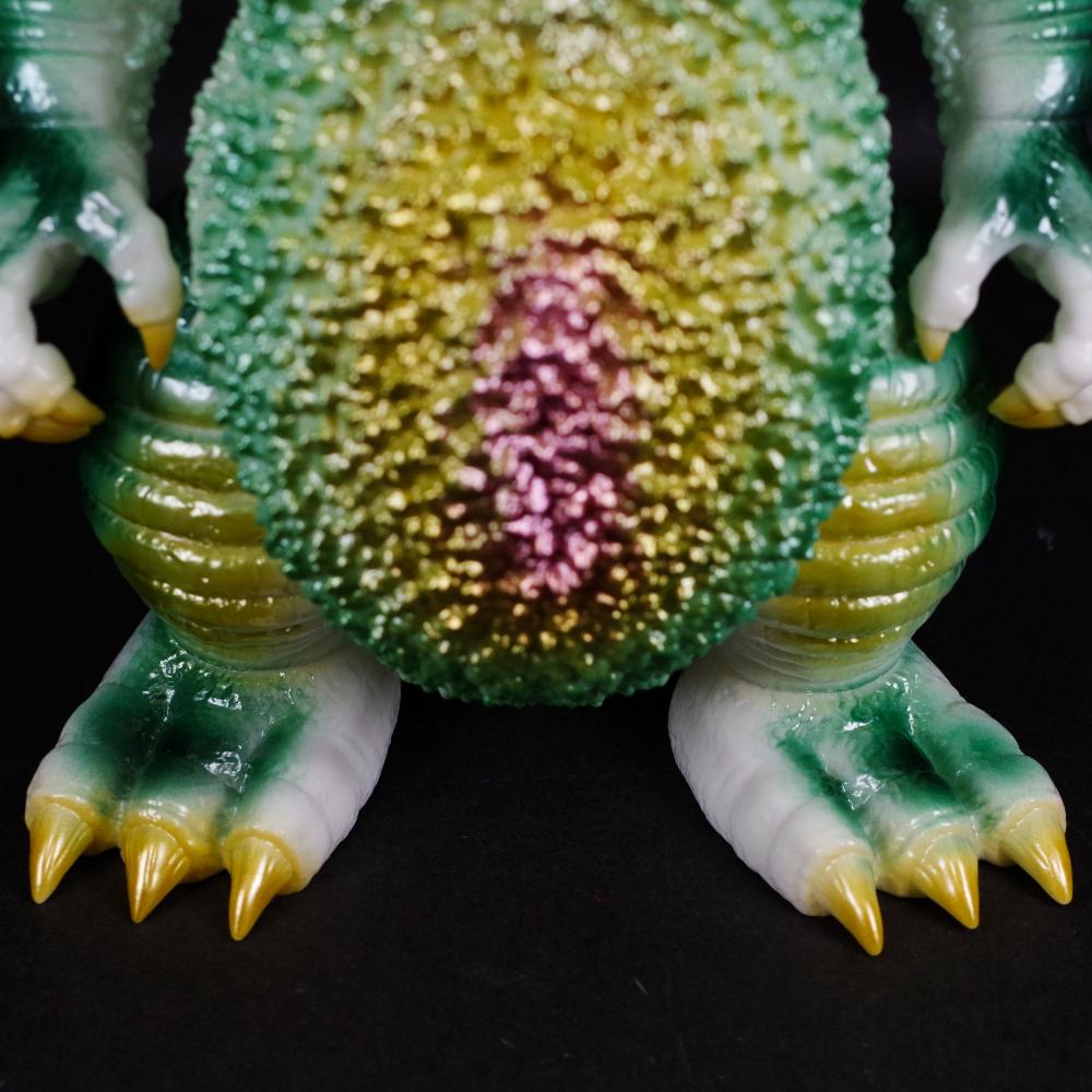 3月16日(土)より販売開始】【PLANET X】ゴモラⅡ(蓄光)が登場