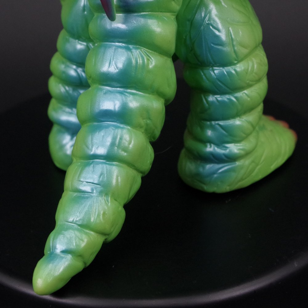 4月25日(金)より受注受付開始】【ブルマァク】デットン(グリーン)登場