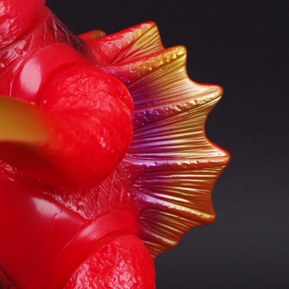 1月24日(金)より受注受付開始】【ブルマァク】ガイガン(レッド)が登場