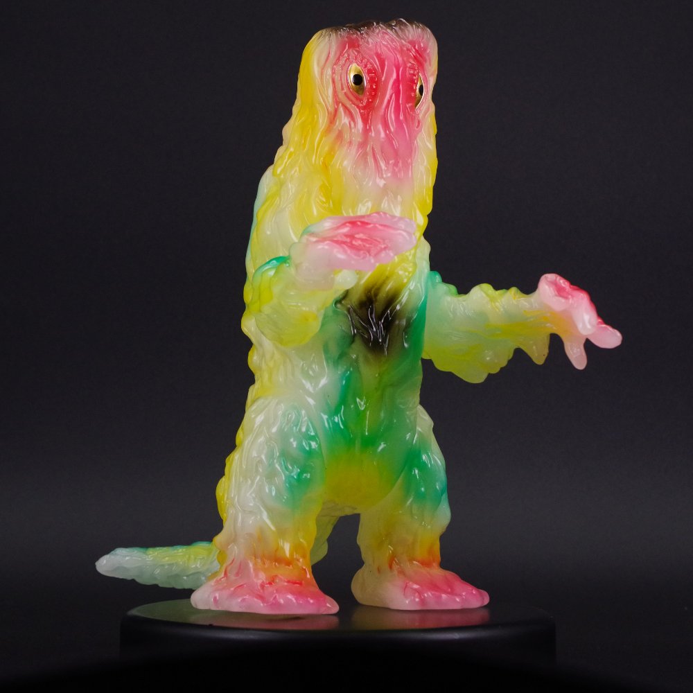 2月21日(金)より受注受付開始】【ブルマァク】ヘドラ(ミルキーイエロー