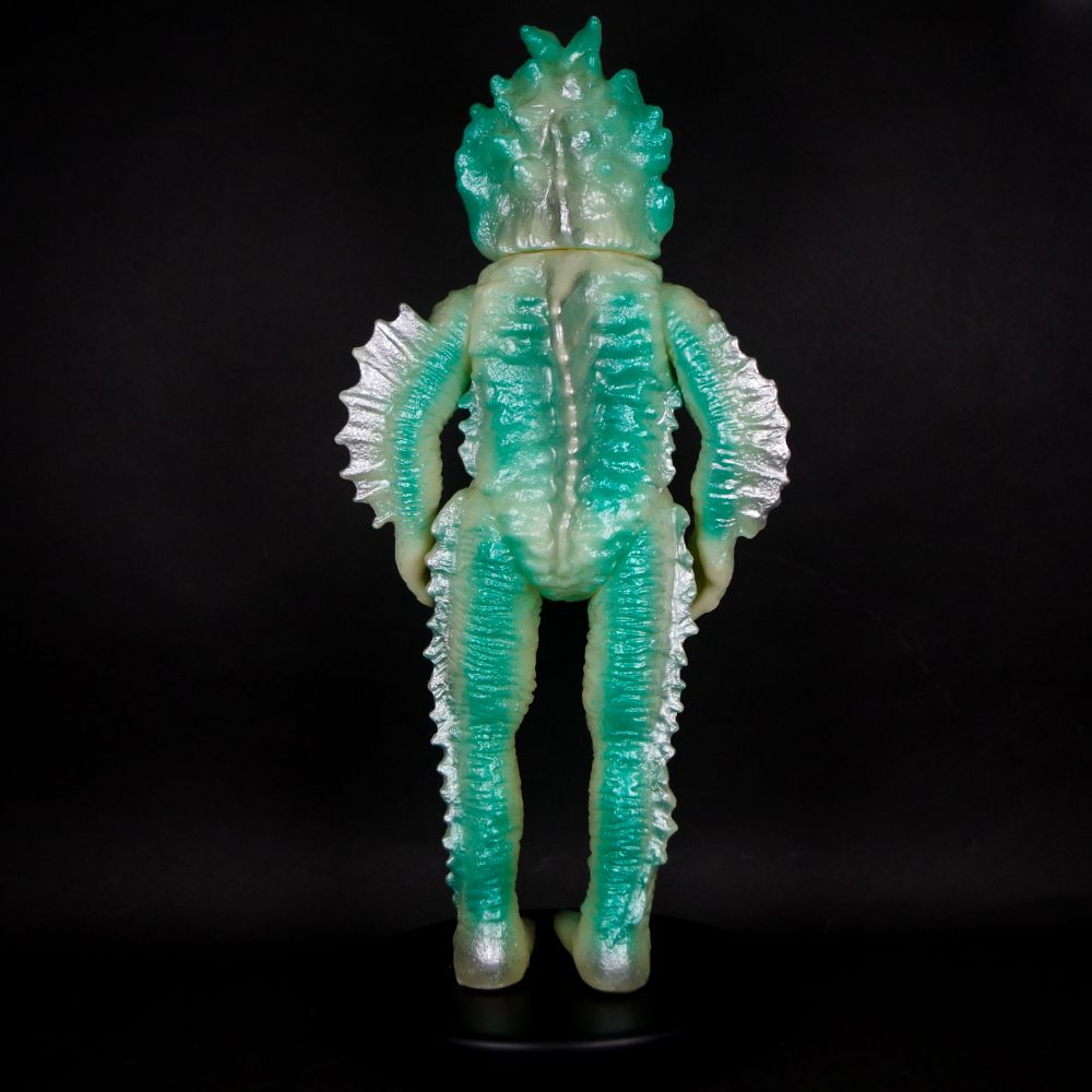 2月20日(月)12時より受注受付開始】【ブルマァク】特大ラゴン(蓄光)が