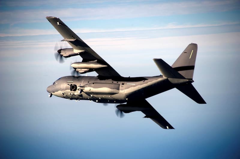 AC-130Jゴーストライダー(Ghostrider)：C-130を武装したガンシップ
