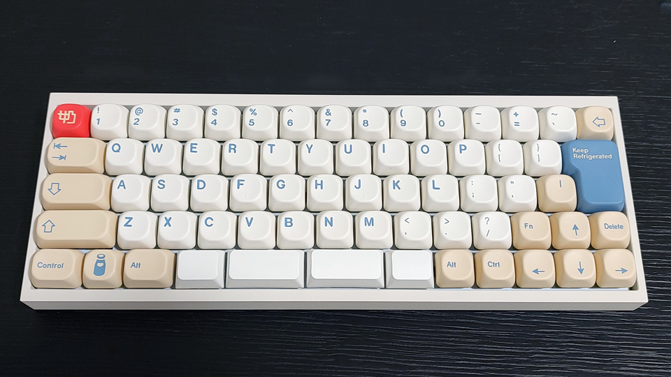 分割スペース対応の60%キーボードを基盤から自作した話