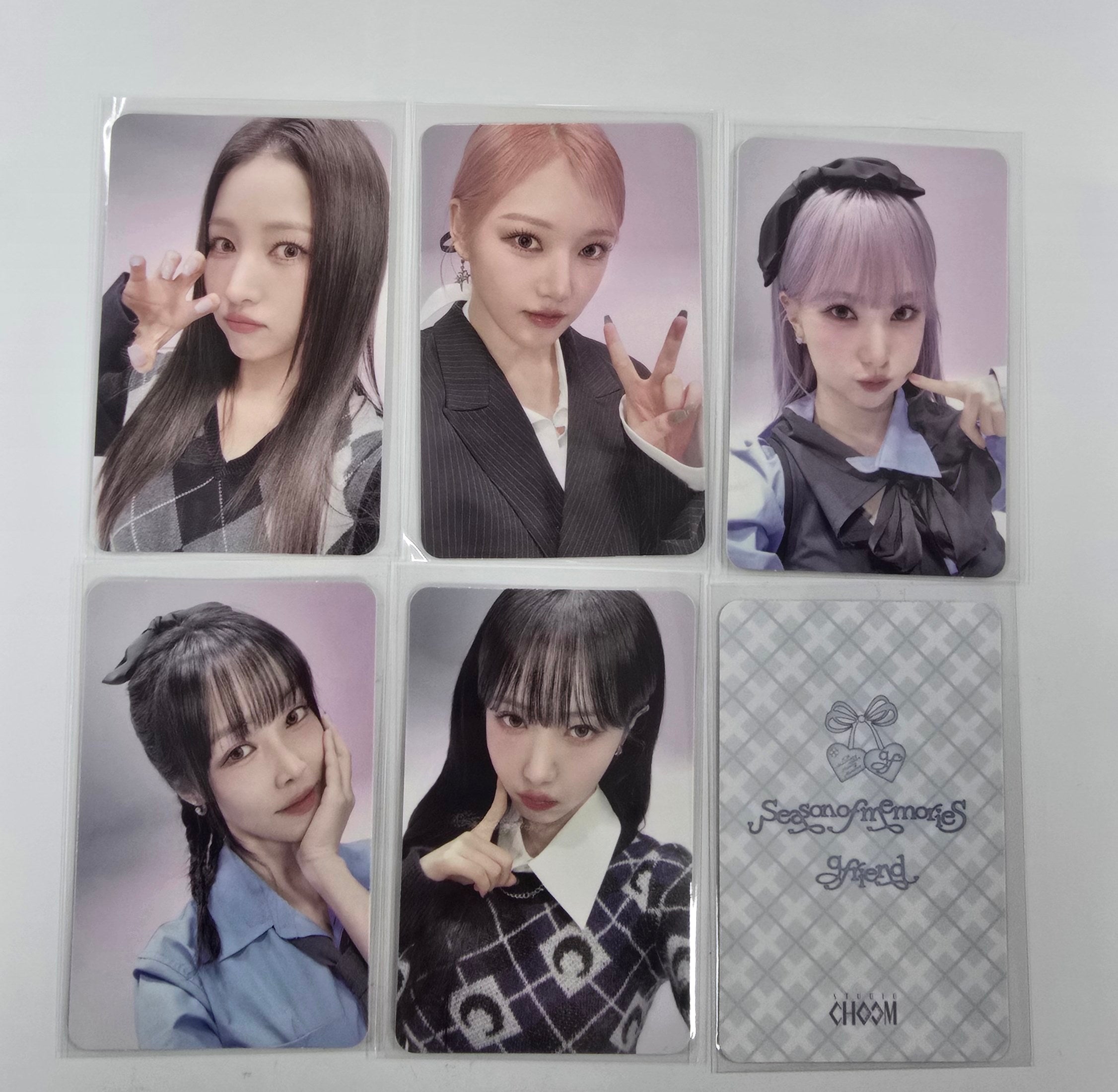 タワレコ トレカ付き】GFRIEND 1st Photobook GFRIEND、初のフォト
