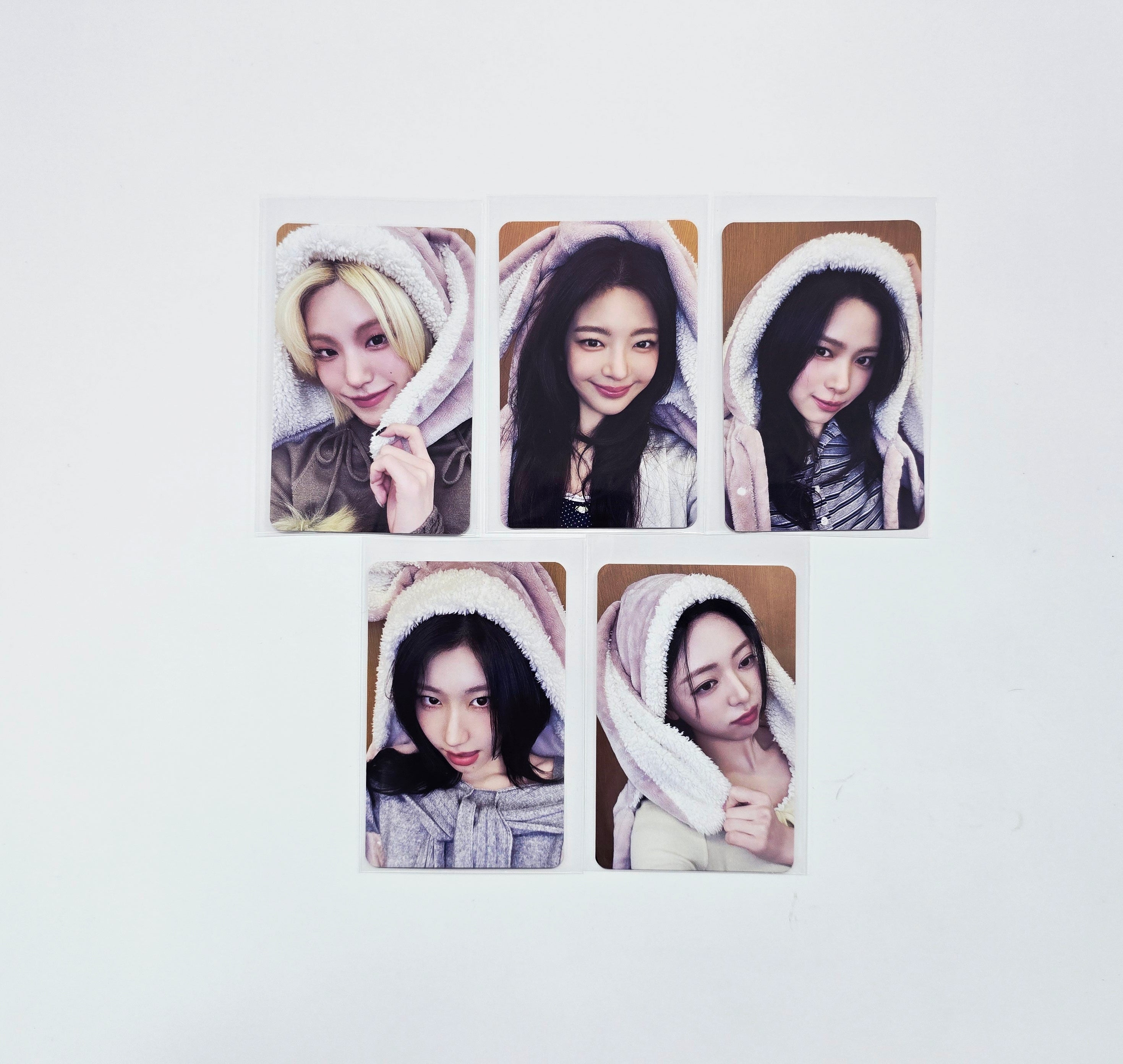 ITZY - HALLYUSUPERSTORE