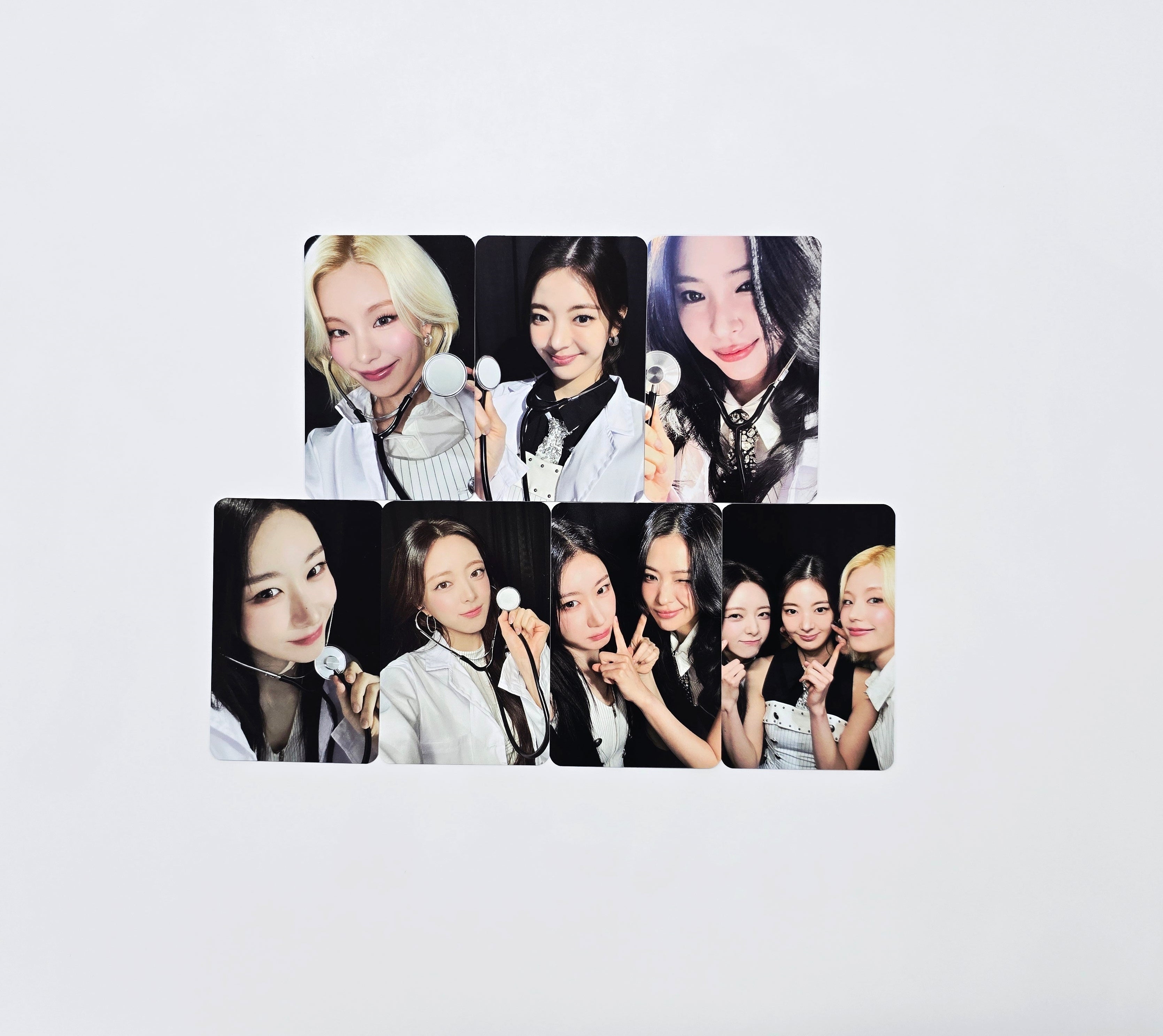 ITZY - HALLYUSUPERSTORE