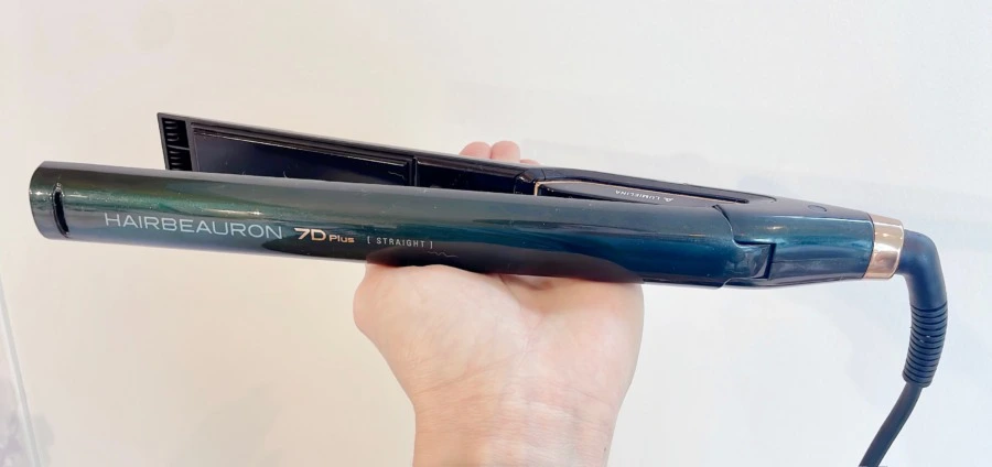 痛む？ヘアビューロン7Dと4Dの違いや効果を美容師が口コミ評価
