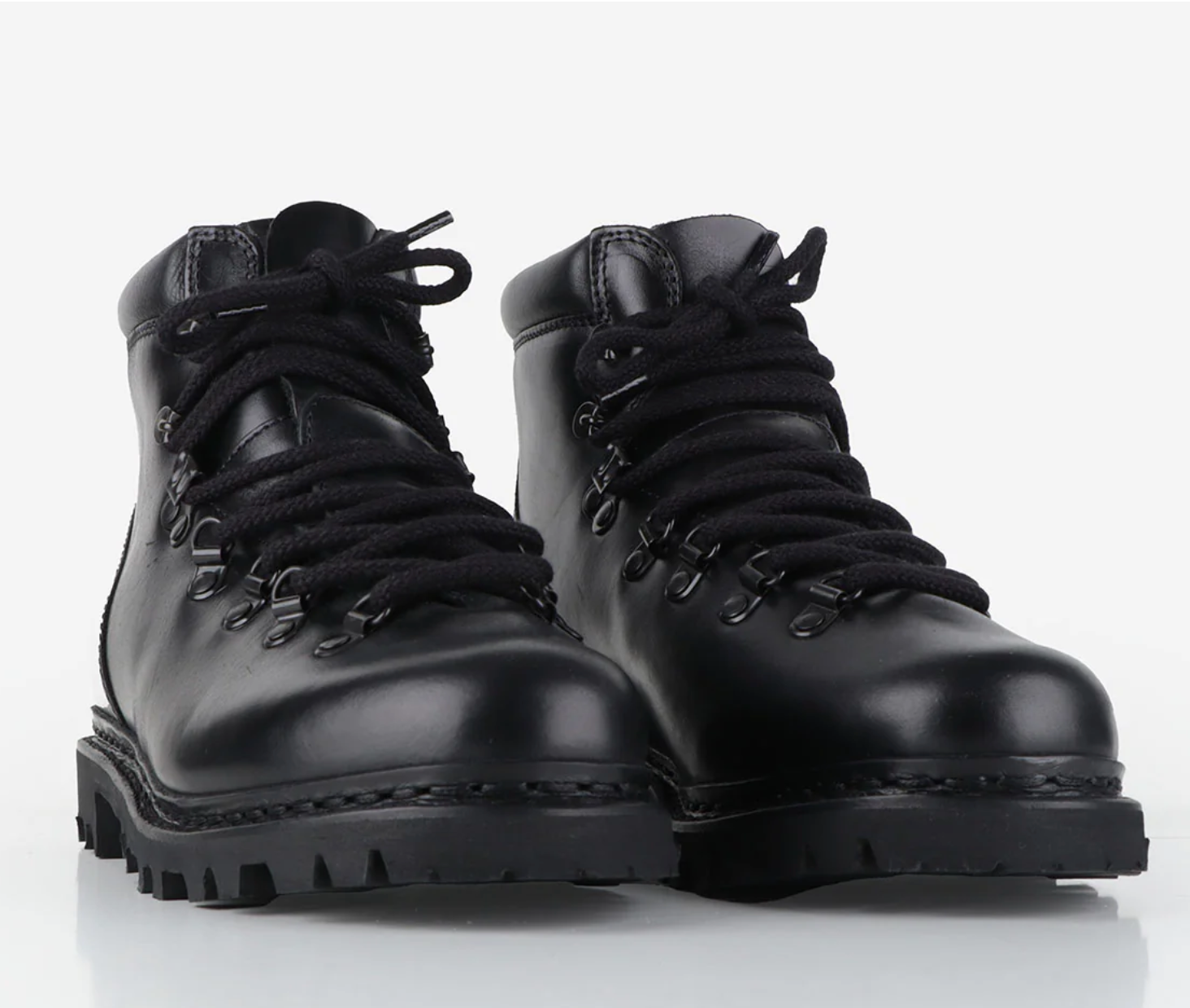 PARABOOT AVORIAZ MOUNTAIN BOOT- LISSE NOIR MATTE