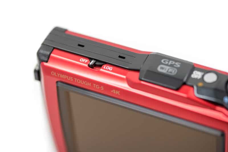 Hands-on with the Olympus TG-5 Tough Waterproof Camera