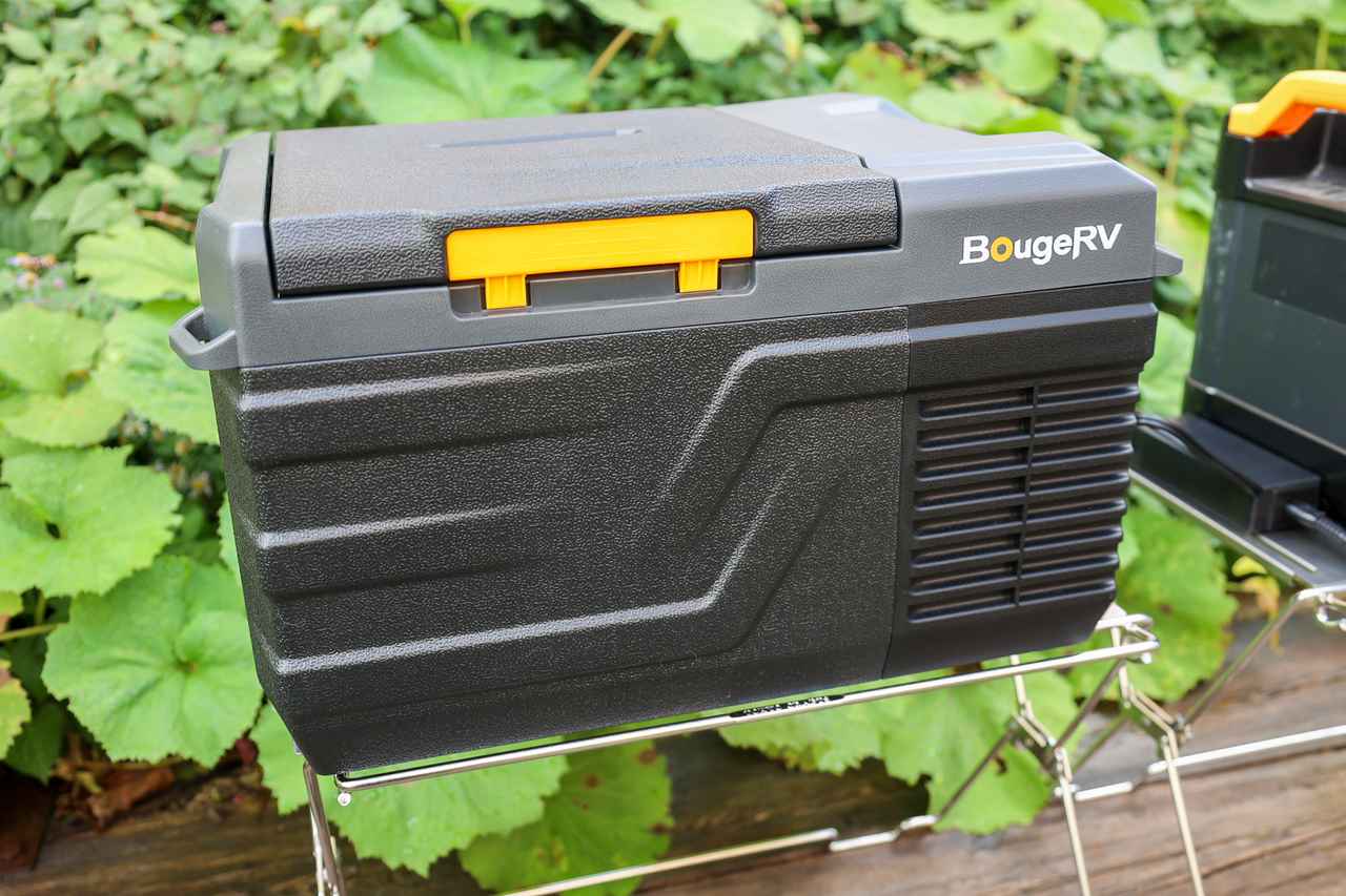 キャンプにも車中泊にも日常にも。BougeRV CR Lite ポータブル冷蔵庫を