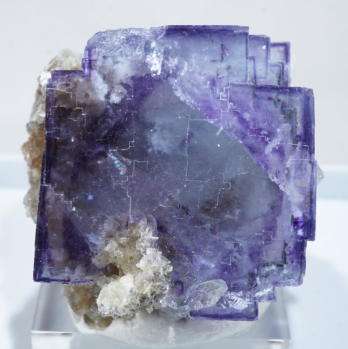 中国 ヤオガンシャン産 フローライト – 天然石ハッピーギフト