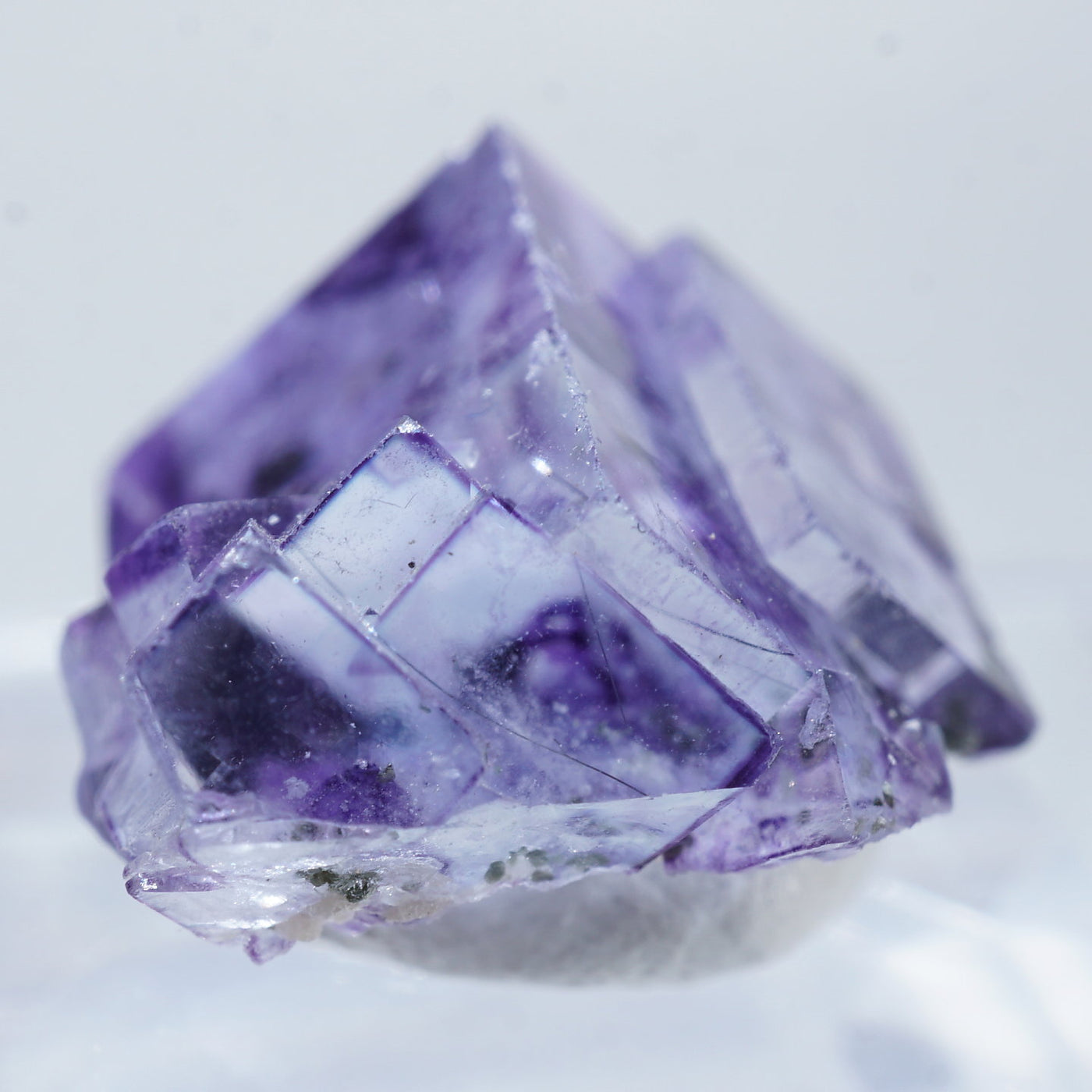 中国 ヤオガンシャン産 フローライト – 天然石ハッピーギフト