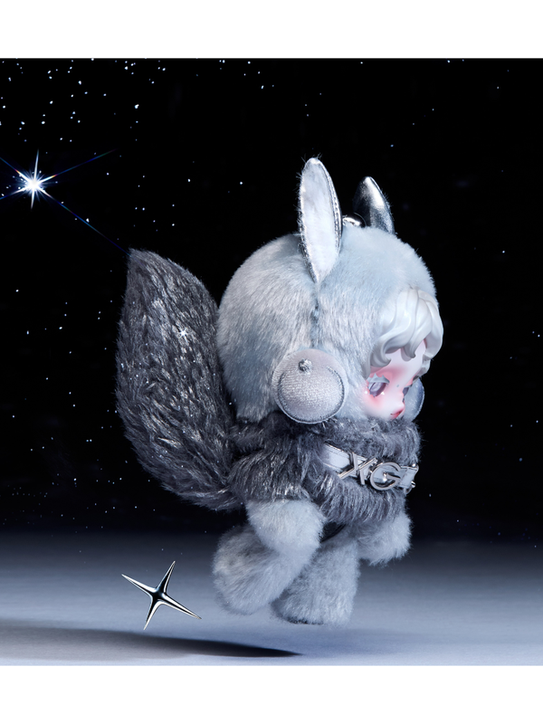 POP MART Silver Plush Doll Pendant – SKULLPANDA x XG Japan