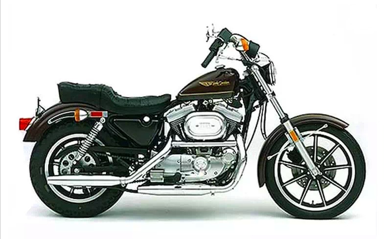 スポーツスター】883と1200の違いについて – HARLEY-ZONE