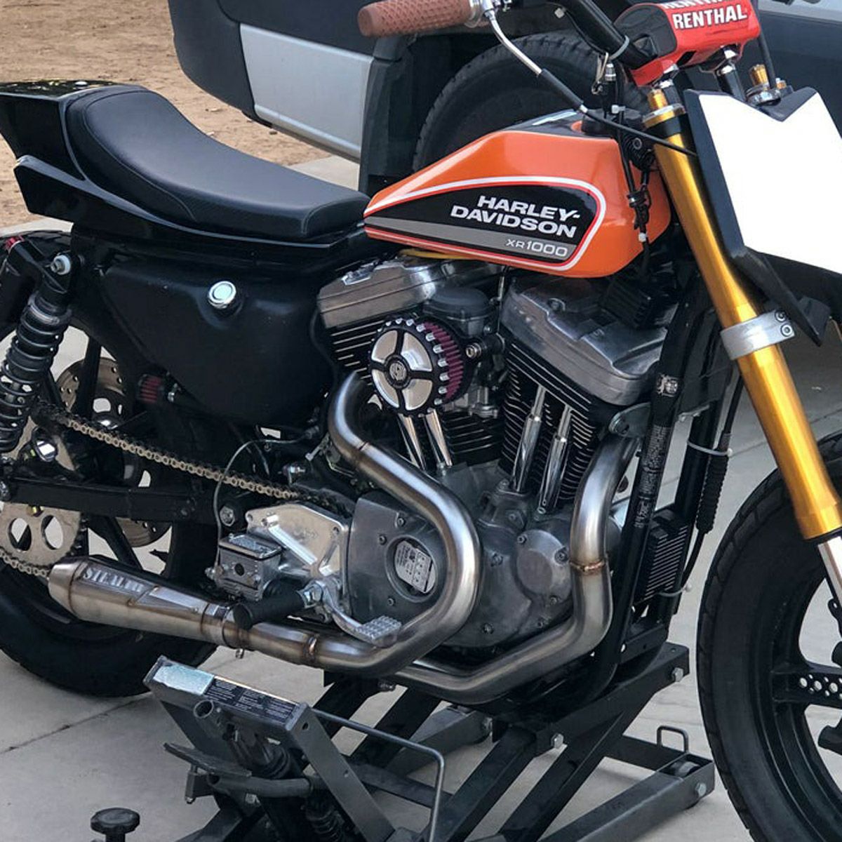 サンダーヘッダー フルエキゾースト マフラー ブラック スポーツスター