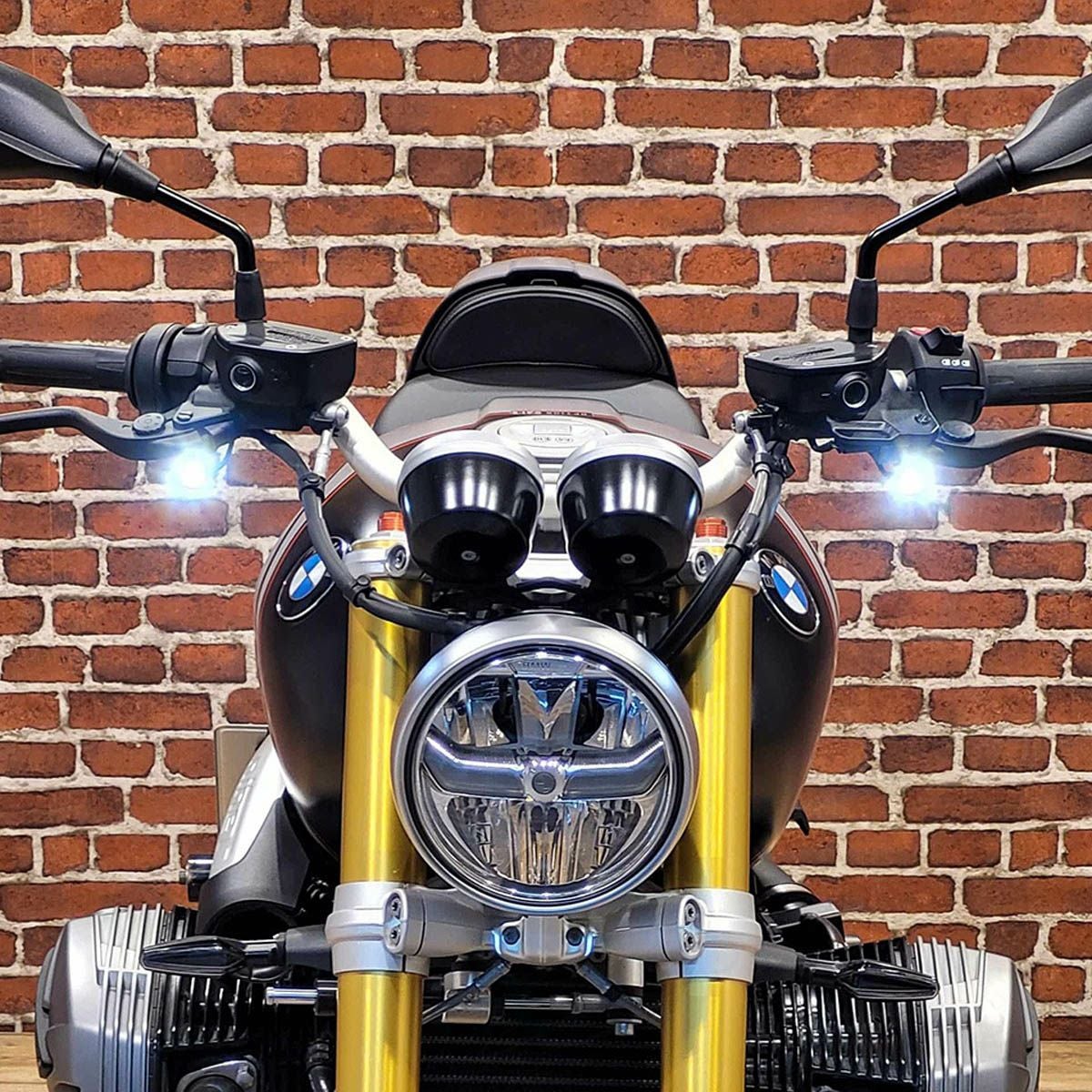 ハーレー用 Kellermann(ケラーマン)ウインカー