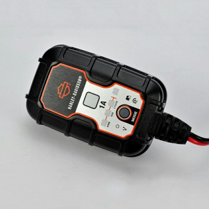 1アンペア バッテリーチャージャー/バッテリーテンダー |ハーレー