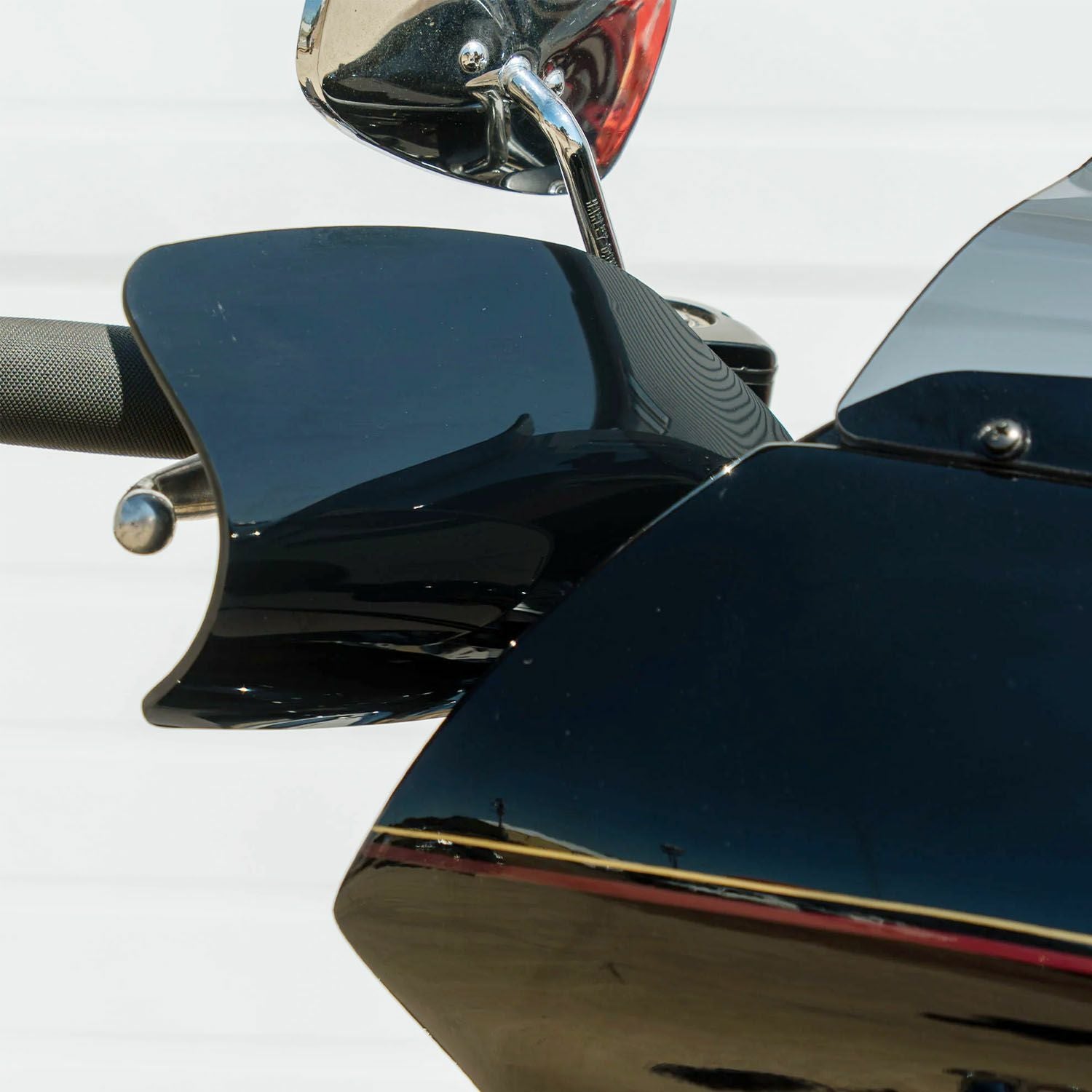 メンフィスシェード ハンドガード ブラックオペーク |ハーレーパーツ