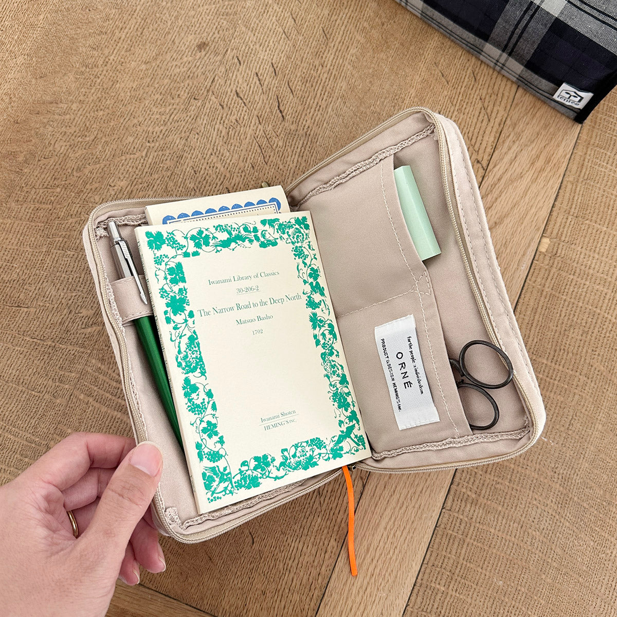 岩波書店] 岩波文庫 ポケットリブレポーチ – HEMING'S official online