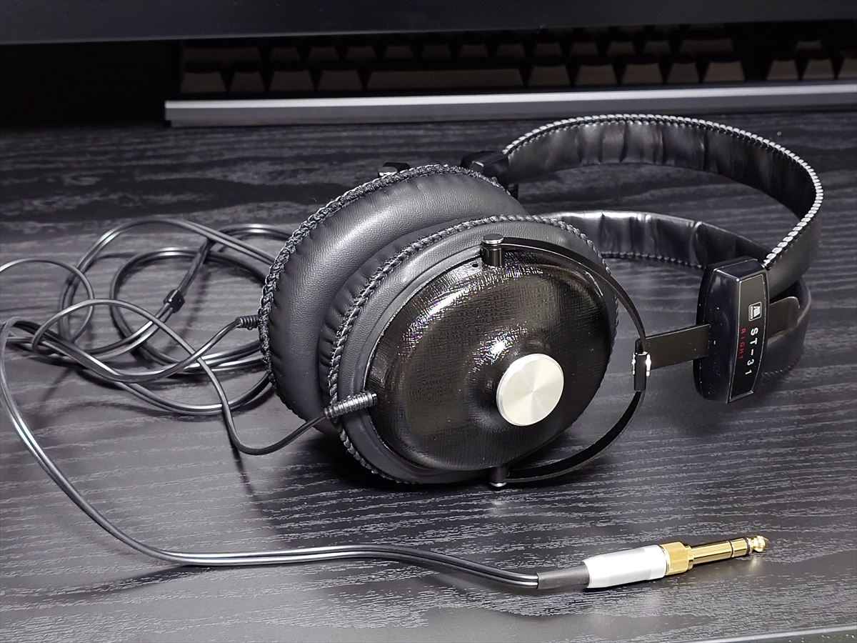 ASHIDAVOX ST-31-02のレビュー、癖になるサウンドバランス - Headphone