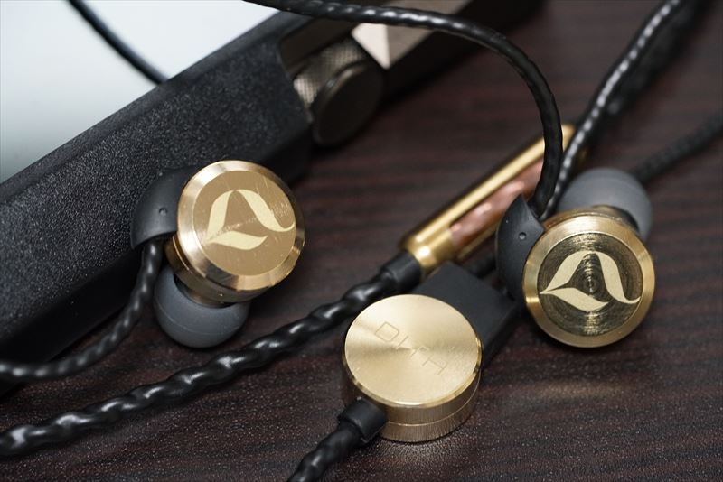 イヤホンの形をした金管楽器「DITA Brass」のレビュー - Headphone+