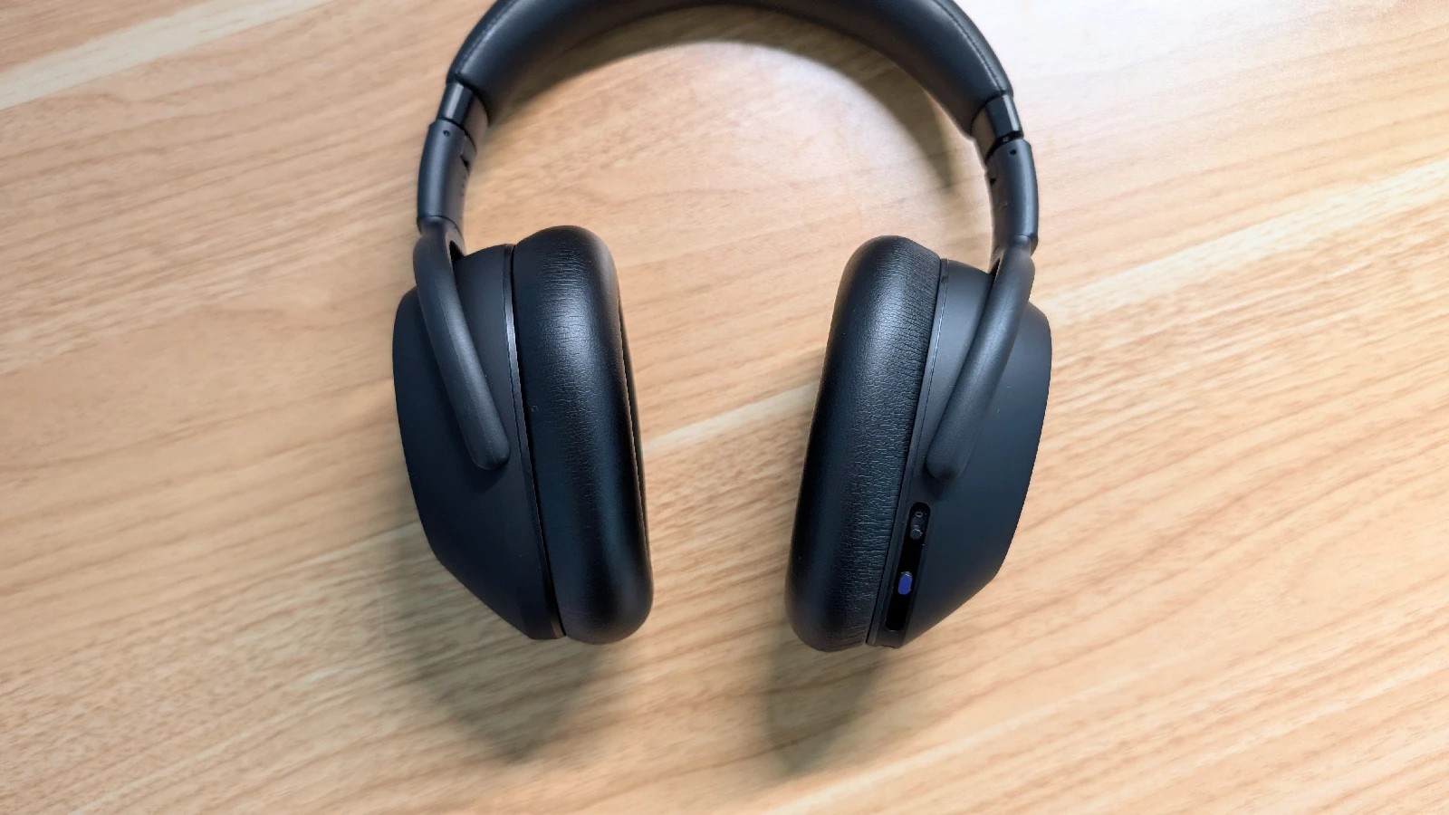 EPOS ADAPT 660 USB-C 実機レビュー。ハイブリッドワーカー向け