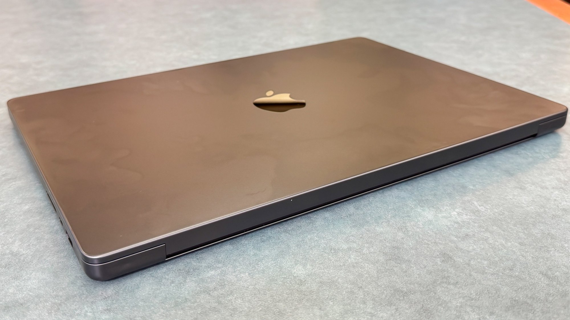 Apple MacBook Pro 14-inch (M4, 2024) review | Mashable