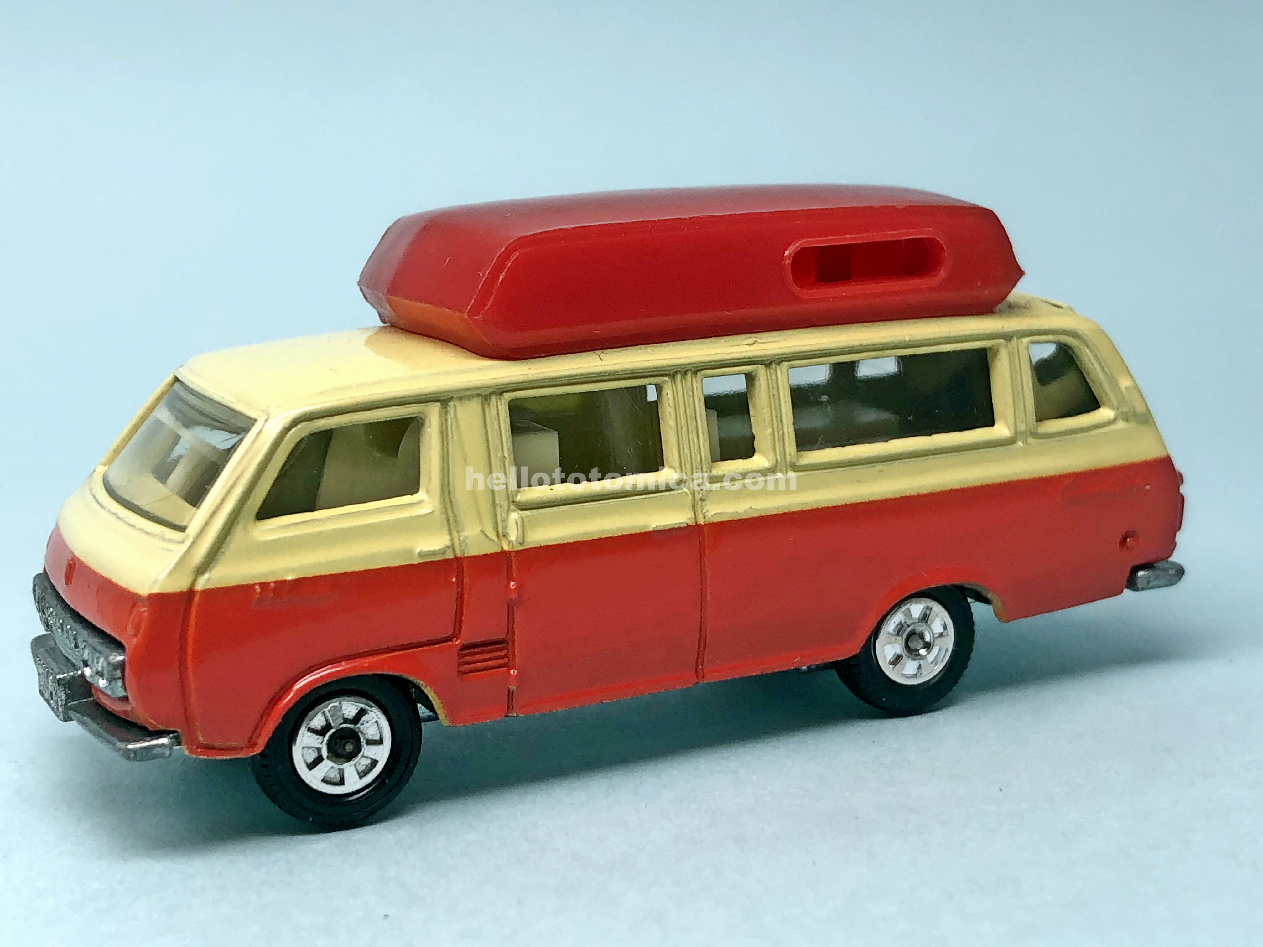 56-1 ハイエース コミューター キャンピングカー | はるてんのトミカ
