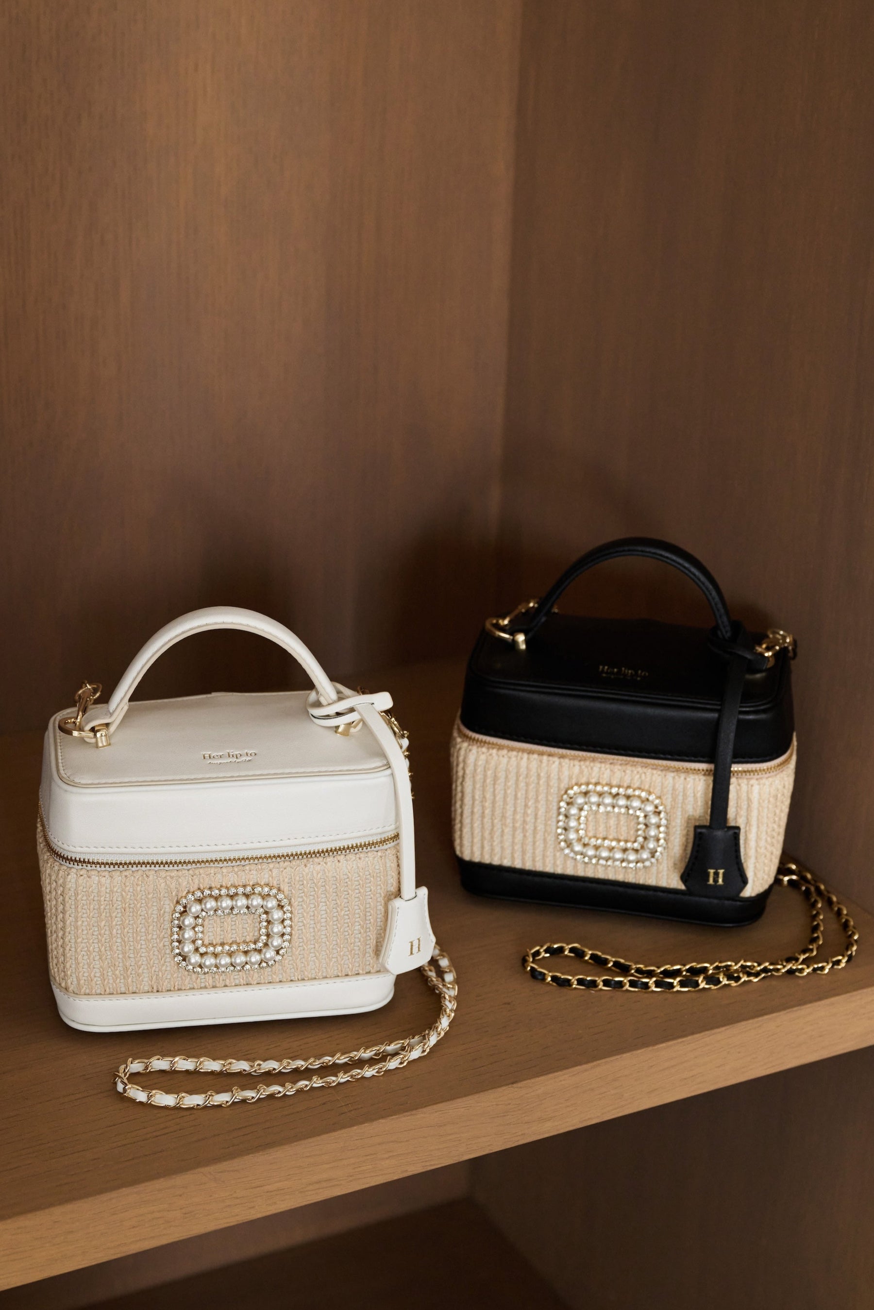 Raffia Effect Crystal Vanity Bag