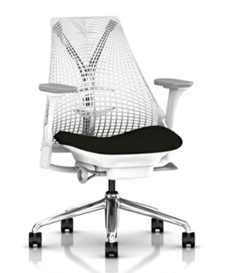 セイルチェア - ホワイトフレーム/ポリッシュドベース | ハーマン