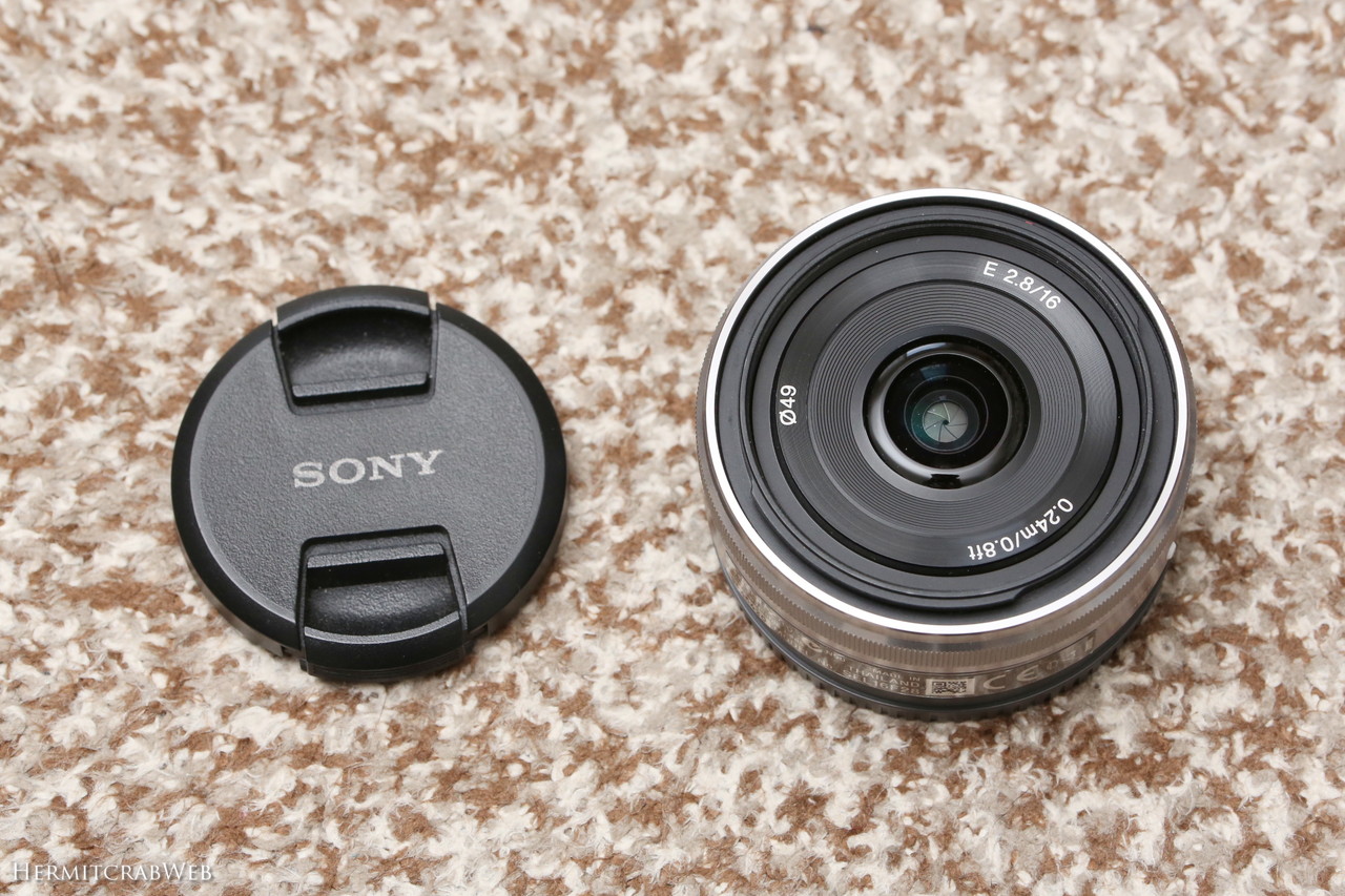 SONY E 16mm F2.8】APS-C用パンケーキレンズ。α5100にマッチするSONY