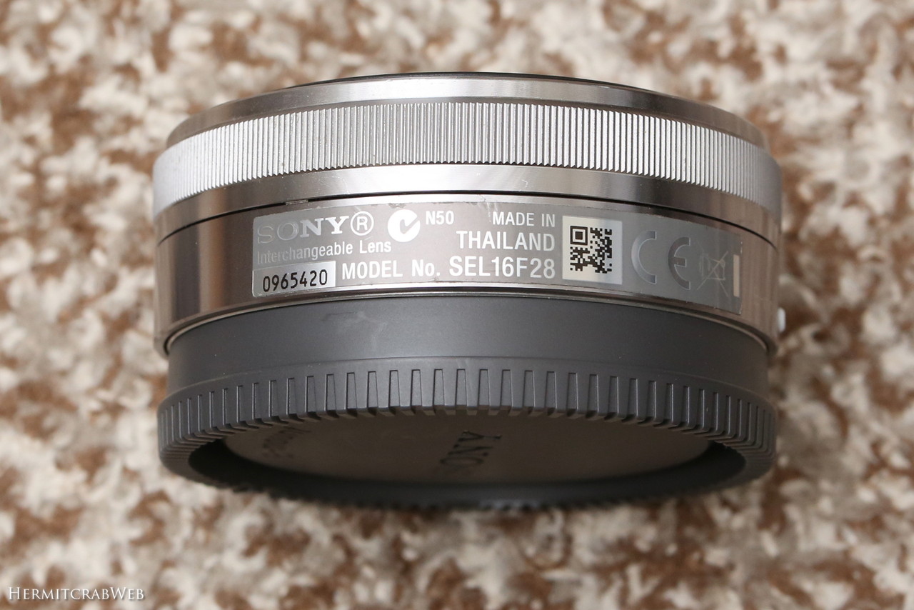 SONY E 16mm F2.8】APS-C用パンケーキレンズ。α5100にマッチするSONY